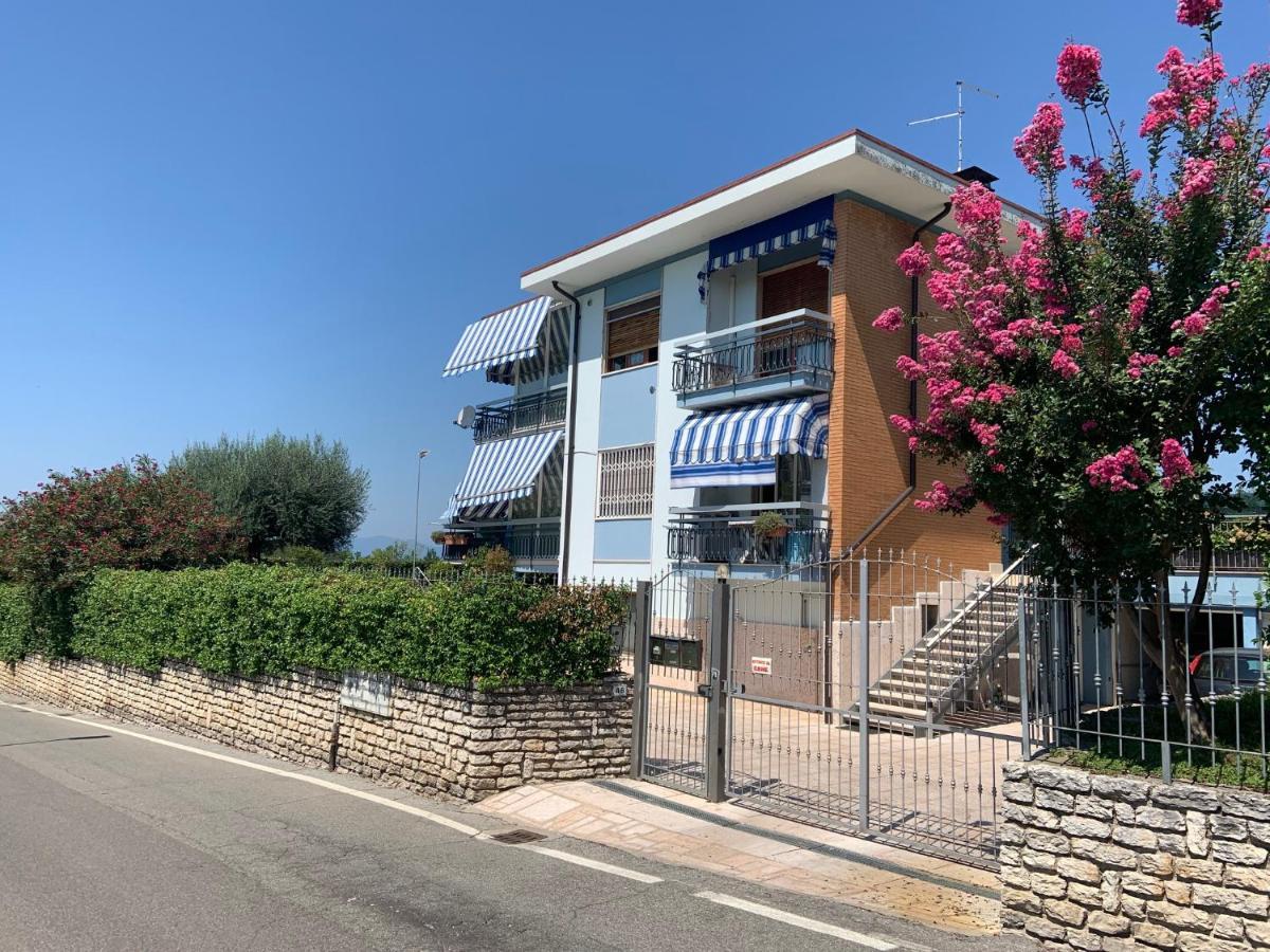 Valeriana Vacanze Pacengo Di Lazise Exterior photo